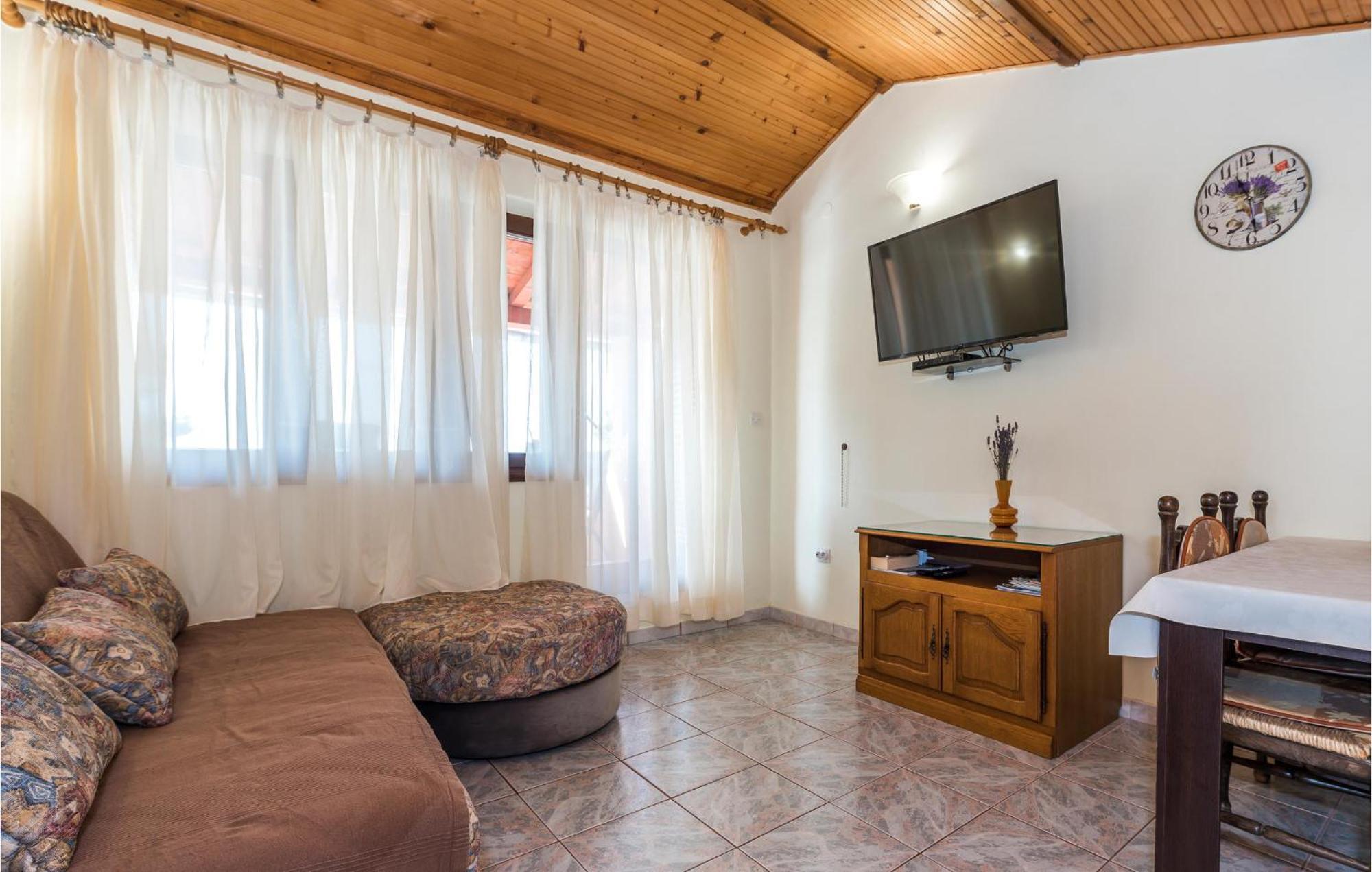 Awesome Apartment In Jadrija With Wifi Exterior photo